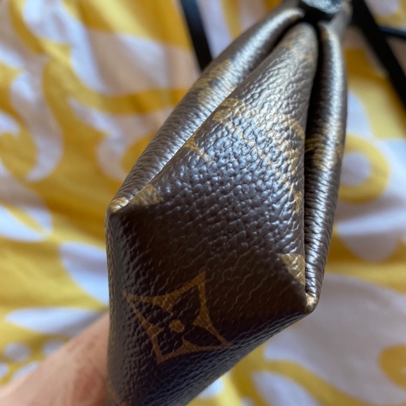 SOLD — Authentic Louis Vuitton Pallas Clutch - Picture 4 of 8
